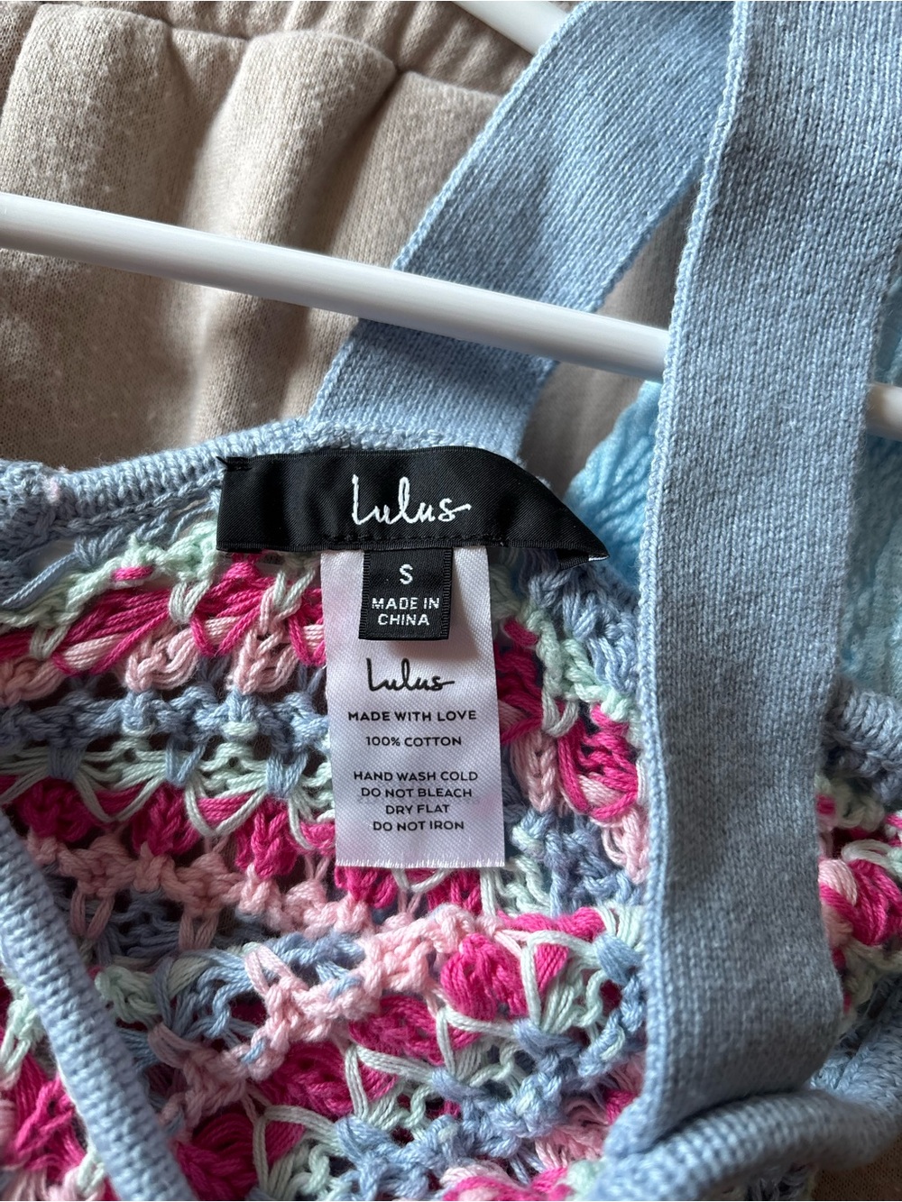 Women’s Lulus Tank Top - Picture 4 of 4